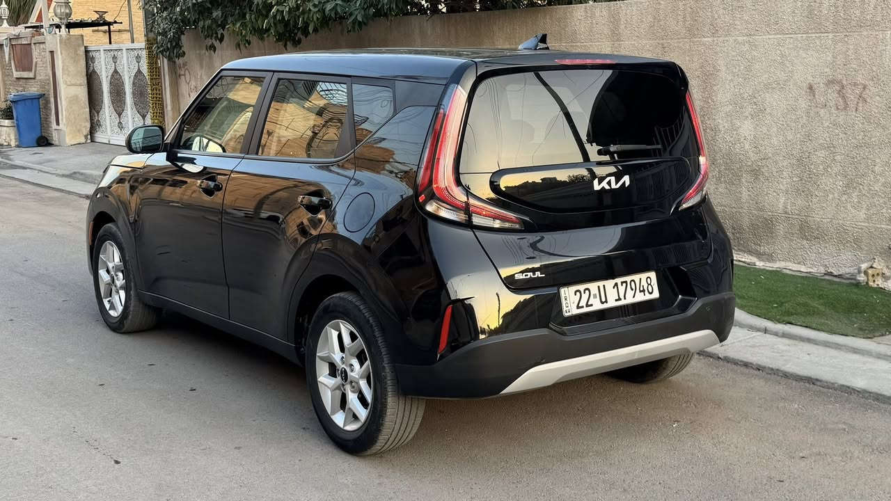 السلام عليكم 
صول  2023  S رقم اربيل وارد امريكي حادثهه مرفق مع الصور  
فقط دعاميه جاملغ بارد بسيط  
 بأسم شركة وكالة او تحويل مضمون 
المواصفات 
 بصمه تشغيل + بصمه ابواب 
تشغيل عن بعد 
شاشة ديجتال 
ويل كب 
رادار تعديل مسار 
رادار اوتو بريك امامي وخلفي 
اطفاء ذاتي 
 رادار جانبي 
شاشة كبيرة 
كامرة دوارة 
3 انظمة قيادة 
 كروس سرعة 
تحكم ستيرن 
مانع انزلاق 
اواكس 
كرسي كهرباء 
شحن واير ليس 
محرك 2000 دوش 
سعر 168
‏‎للتواصل والاستفسار : ***********
‏‎العنوان : بغداد
