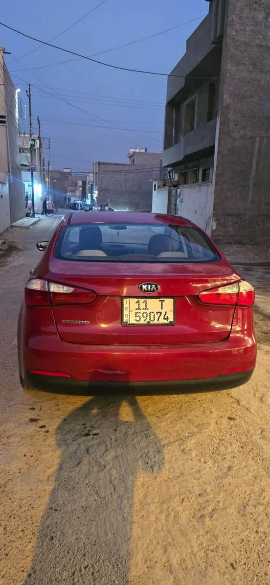 السلام عليكم
للبيع سيراتو ٢٠١٦ شركة عامة بيهة فقط بارد بلبيبان عكس سايق الباقي كفالة عامة ومعروفة مواصفاتهة سعرهة ١٢٠$ مكانهة بغداد 
***********

