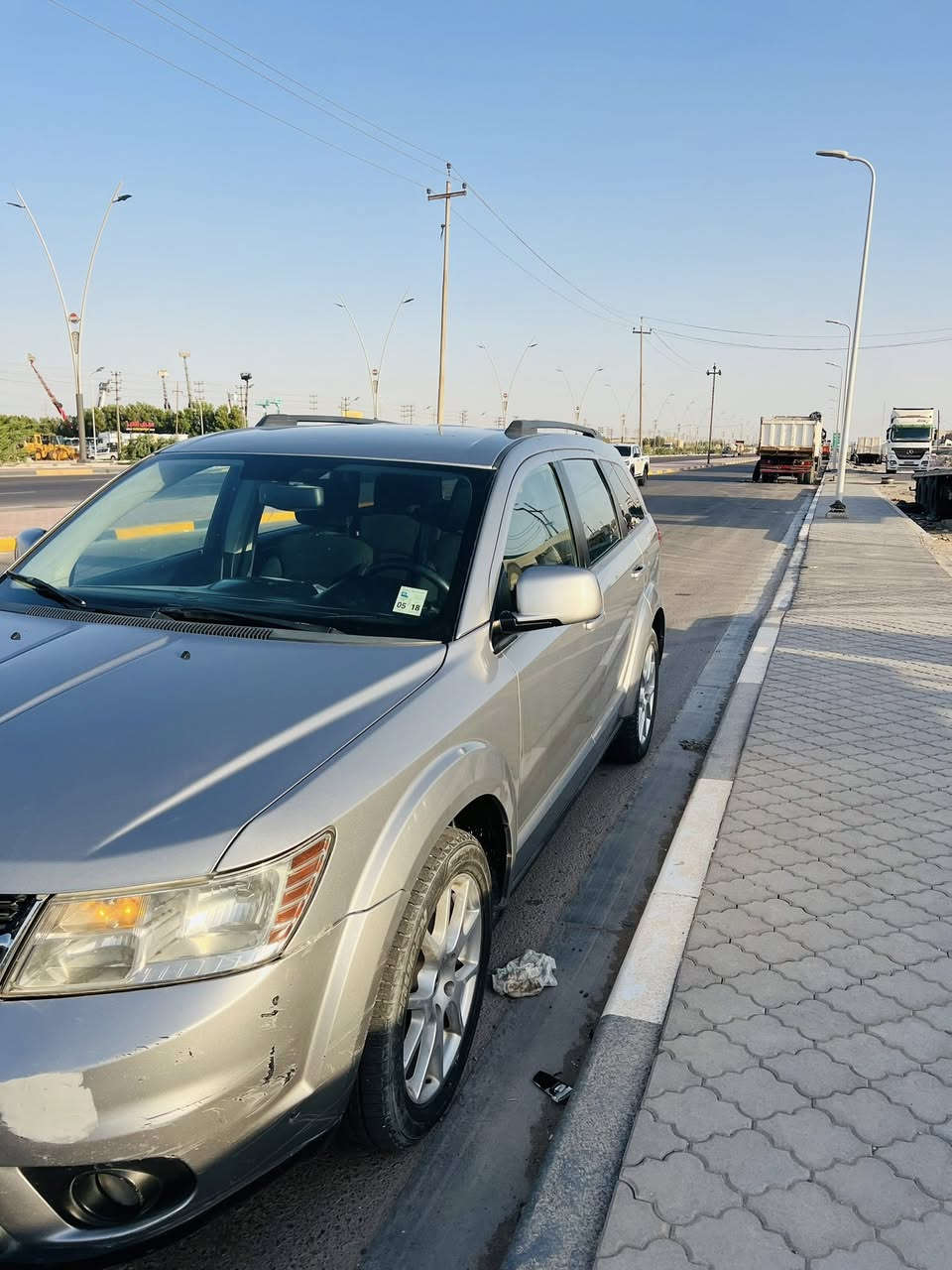 دوج جورني للبيع موديل 2016 سياره كفاله من الصبغ سيارة تخبل انطيك تراي بيها البغداد سياره حلوه وهاذ رقمي ولمو شراي لا يتصل *********** السعر 120 وبي مجال
