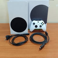 اكس بوكس سيريس اس ابيض 512GB للبيع   حالته : مستعمل نظيف نسبه %99 لا م...