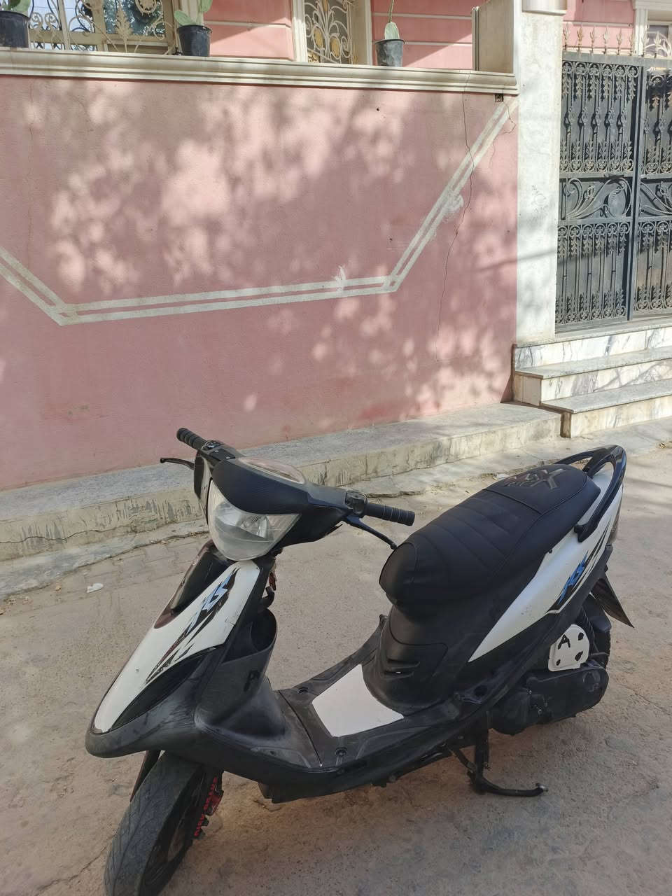 ماكس عدله للبيع مكينه ما مفتوحة كلجات رياضي شلعه معدل  سلف اشاير كهربائيات شغاله السعر 750 مكاني ناصرية مدينة الصدر رقمي للتواصل ***********
