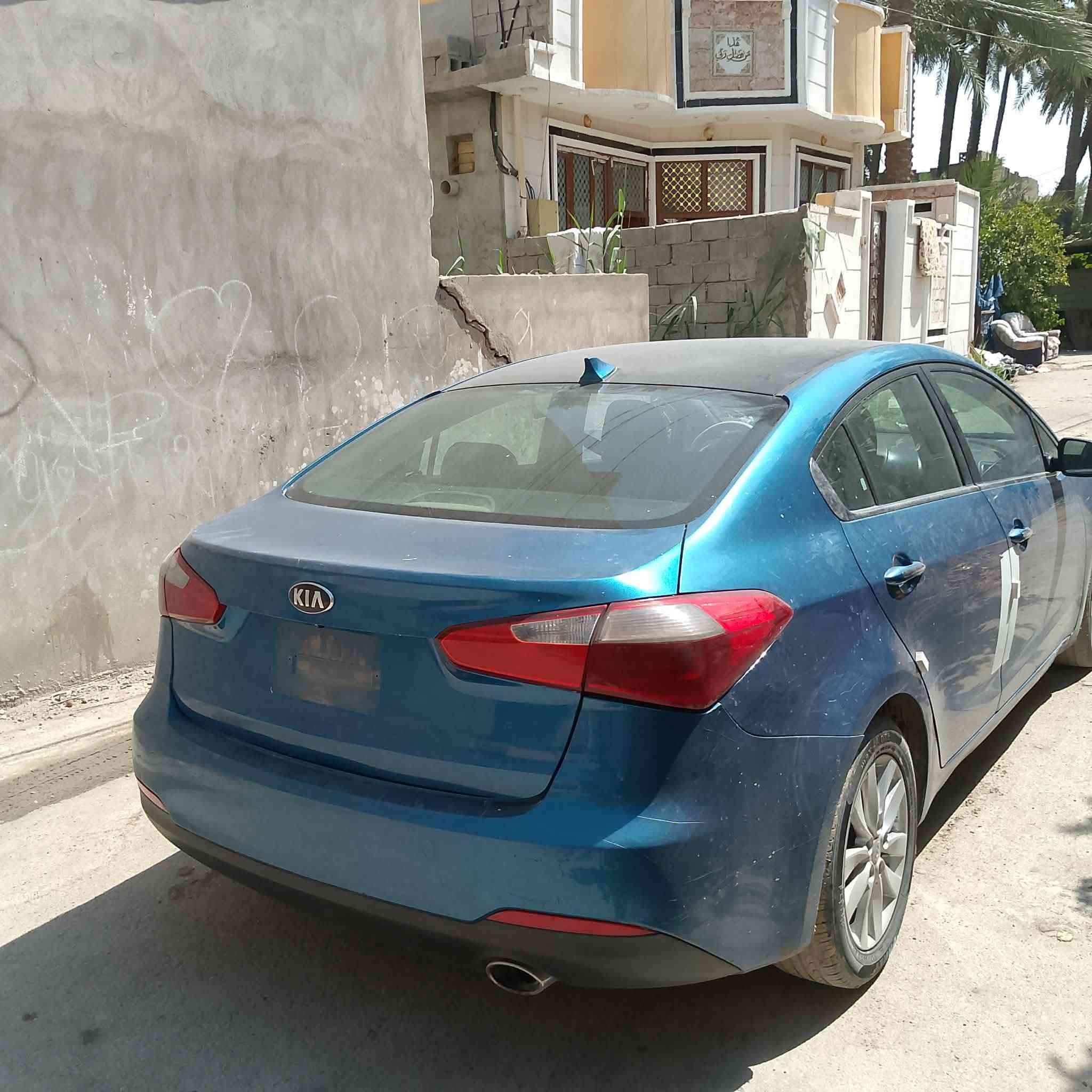 كيا فورتي موديل ٢٠١٤وارد امريكي رقم بغداد دولي بسم صاحب السياره سياره بيها جراد بلقماره السعر ٩٥ورقه بيها مجال لطيبين رقم صاحب السياره اني مكلف بلنشر اخوان *********** لحد يراسني اني مكلف بلنشر اخوان مكان السياره بعكوبه خرنابات
