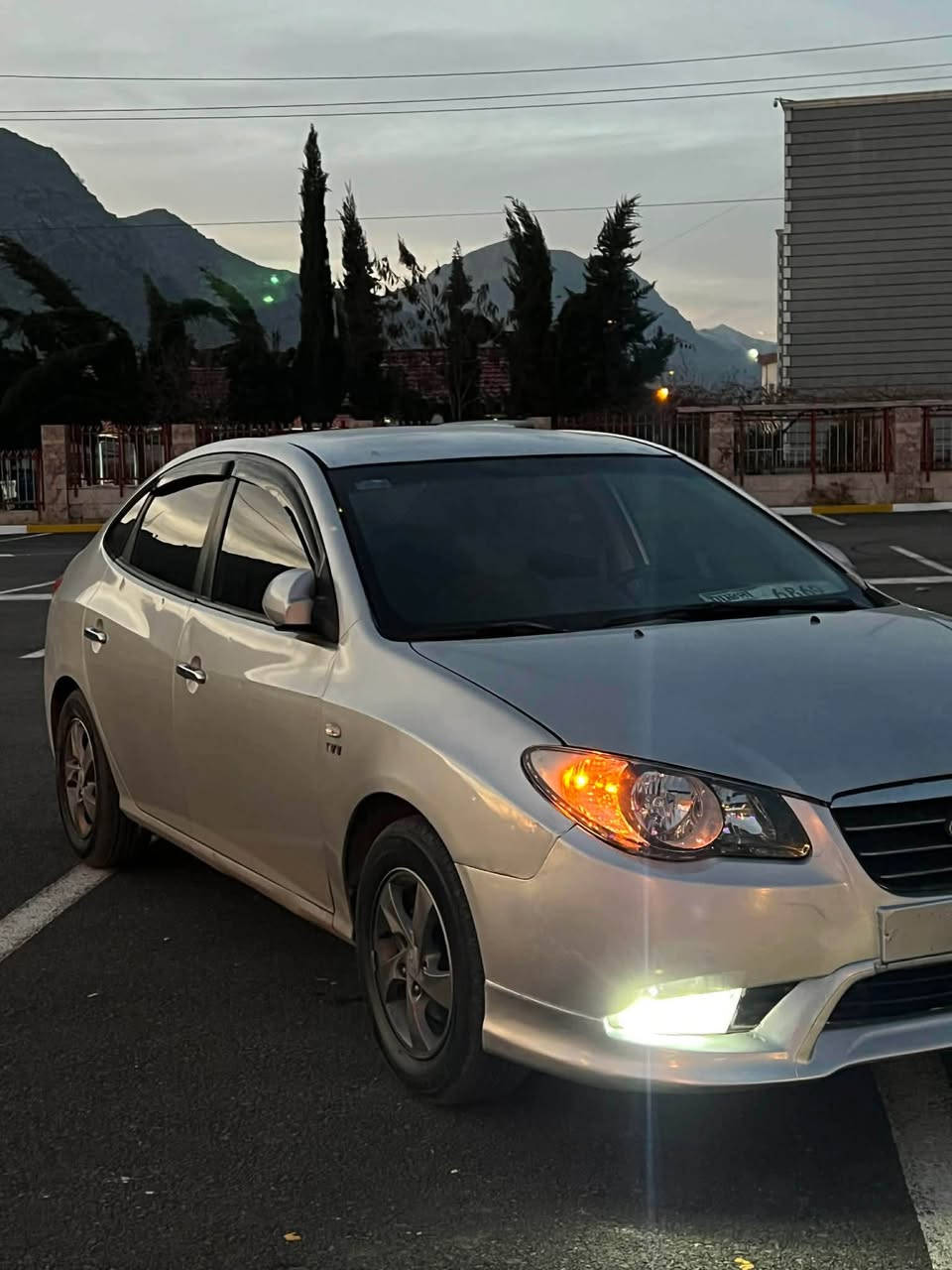 سەرەتا باناوی خوای گەورە 
ئەفانتی ٢٠٠٩ براوە فولل بەس سلایت نیە
لیدراو و شتی نیە پشت و پیشی بەشەرت
مواسەفاتی 
ئاوینە کارە باو شەفت
لایت ئۆتۆ
کوشن جلدو هیتەر
سوکان فۆلیۆم تەلەفۆن
شاشە ئایپادی بیلادی لەسەرە 
٤ تایەو ویلی لۆکی لەسەرە  گیرو مەکینەی بەشەرت زۆۆر خاوین و پاکە هەنی چال وچۆلی تیدایە  سەقفی وەک شوشەیە ئەوەش ڕوقەم موبایل *********** رانية, السليمانية
