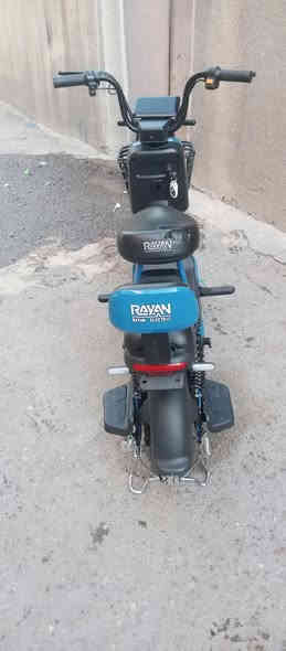 السلام عليكم للبيع دراجه شحن حجم 14 نضيفه كلش بطاريات جدد بعدهن ماتعبانات تايرات جدد الخلفي اليوم شديته كهربائية كلهن شغالات اشاير يمنه يسره لايت زنون عالي ناصي هورن شاشه تقره الاعطال وسرعه 40 و3نمر بصمه تفتح وتقفل وتشغيل عن بعد  مكاني بغداد جديده سعر 300 وبيها مجال ***********
