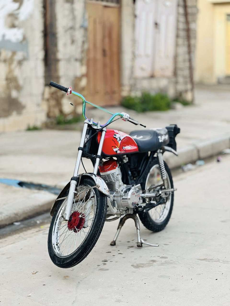 السلام عليكم اخوتي موطور تيربو 2025 شرط مكينه خرسه صارلو ٣اشهر من مطبك شرط يرفع عل ٣ مكاني 
حمام العليل السعر ٥٠٠بي مجال حك جيتك 
***********
