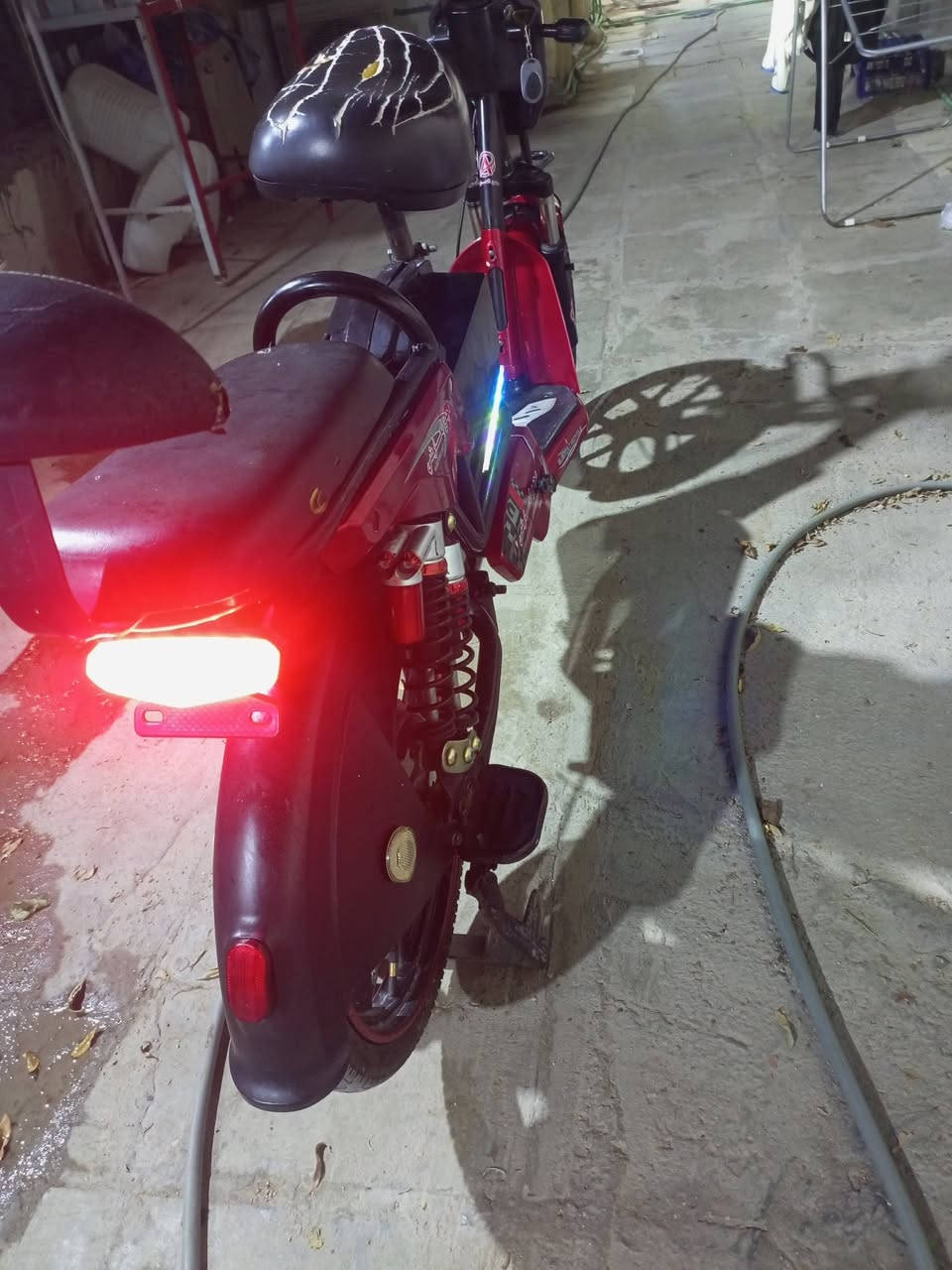 بيع دراجه شحن حجم 20 أربع بطاريات و أربعة سرع
 جديده مكان نجف الاشرف سعر350و بي مجال لطيبين رقم الهاتف ***********
