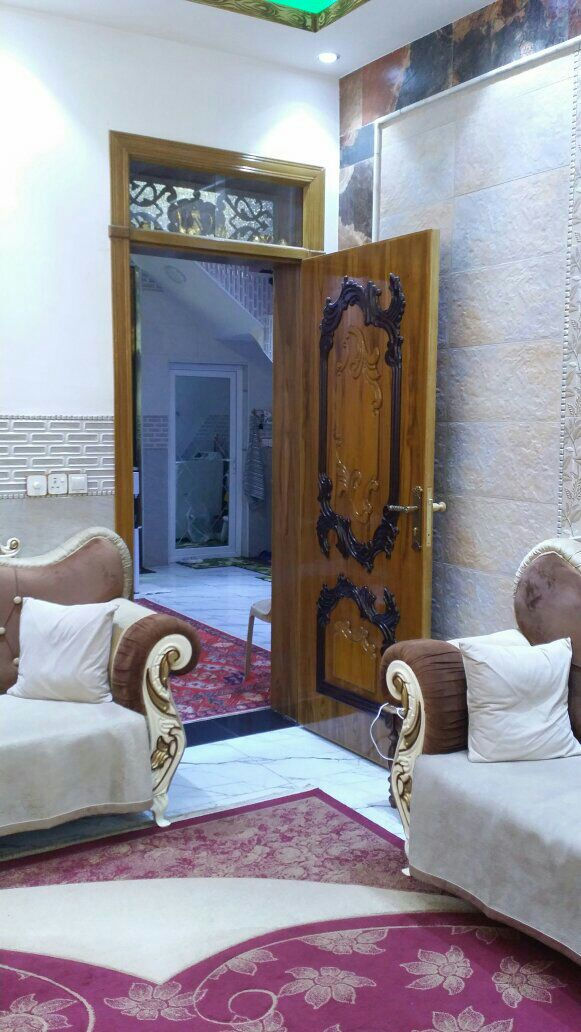 السلام عليكم ورحمة الله وبركاته 
الدار  للبيع
