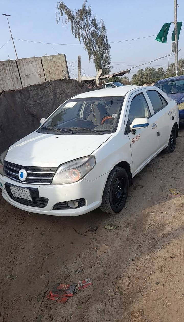 السلام عليكم
جيلي ام كي ٢٠١٣ كير عادي مكينه كورلا ١٦٠٠مكفوله كفاله عامه كير ومحرك وحداديه وكهربائيات وتخم تاير خير من الله السيارة باسمي تحويل ثاني يوم تبريد عايز غاز فقط رقم بابل 
العنوان:
بابل. محاويل. ناحيه الامام 
للإستفسار:
***********
