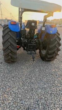 مكينة نيهولند • موديل 2025 • زيرو كيلو