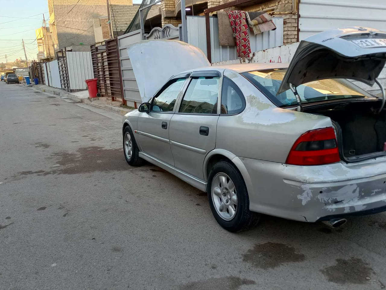 السلام عليكم اوبل فكترا موديل 2001كير ومكينه بل جيس تبريد كله كامل وشغال بس بي ليك زوج تاير جدد سيارة اربعه جام كهرباء اربعه دسك مكينه 2000مسكر بسمي تحويل ثاني يوم السعر 35 وبيهة مجال بصيط مكاني بياع تقاطع درويش رقمي ***********
