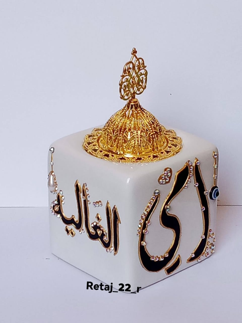 رائحة البخور ولمسة الفن.. اجعلي منزلك ينبض بالجمال مع مباخرنا المزينة يدوياً. دقة في الرسم وفخامة في التصميم."


**إذا كنت صاحب هذا الإعلان وتريد حذفه لأي سبب، رجاءا أرسل رسالة إلى الدعم الفني**