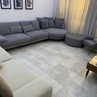 تخم قنفات مودرن تركي لونين رصاصي وبيج ٨ مقاعد مع كورنر دائري وطبلة دائ...