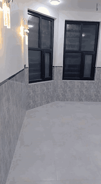 السلام عليكم ورحمة الله وبركاته
متاح في كربلاء شارع فندق البارون 
بيت مساحه 120 متر طابقين( 4 ) غرف نوم 
+ ( 4 ) (مجاميع صحيات)  + (صالتين )+ (مطبخ )+ (ستقبال ) + ( منور ) + بناء طابوق جمهوري بناء 2024 ) الواح بورسلين وتصفير مادة شرط شغل درجه اولى تفحص من قبل اي مهندس السعر/ 185/ قابل للتفاوض / رقم صاحب الدار / ***********
