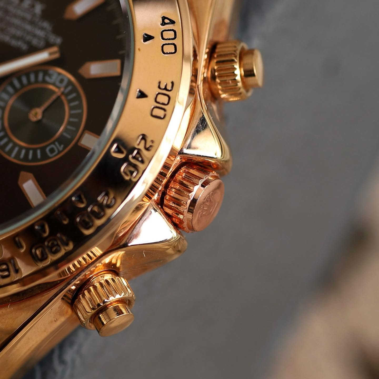 Zain_Watch
ساعة رجالية ماركة ROLEX

المواصفات 
.اللون برونزي
.المينة باللون الجوزي
.الوزن:-140g
.ساعة توقف
.زجاج مقاوم للخدش
.السير ستانلس ستيل مطلي باللون البرونزي
.ضمان مدة سنة
.تأتي مع علبة جلد

السعر (55.000)
يوجد توصيل لجميع محافظات العراق
(التوصيل من يوم الى ٣ايام)

للإستفسار:***********
او مراسلة الصفحة
♦️التصوير داخل الصفحة تصويرنا

#ساعات #رجالي #توصيل #f #اكسسوارات #العراق #m #a #ملابس #ماركة #tiktok #instagram #fashion #facebook #تجميل #أناقة #هدايا #هدايارجاليه #هدايامميزة #ضمان #hublot #followforfollowback #explorepage #ex #explore #share #like #instalike #save #money
