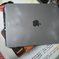 آيباد برو • ٢٥٦ • مكسور شغال