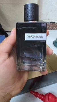 عطر • يوافسان لوران • بارفيوم • عطر مستخدم • عطر 30 مل • عطر نسائي • ع...