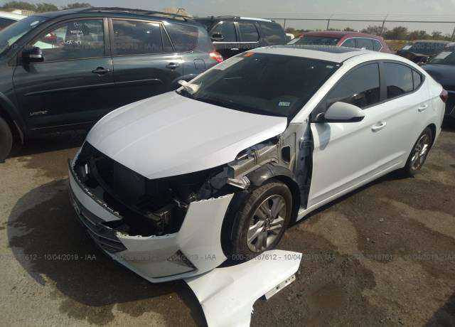 السلام عليكم النترا موديل 19 وأرد أمريكي السعر 145.  بصمه فتحه تدفه بلكشنات 
*********** 

بدون ايرباك
