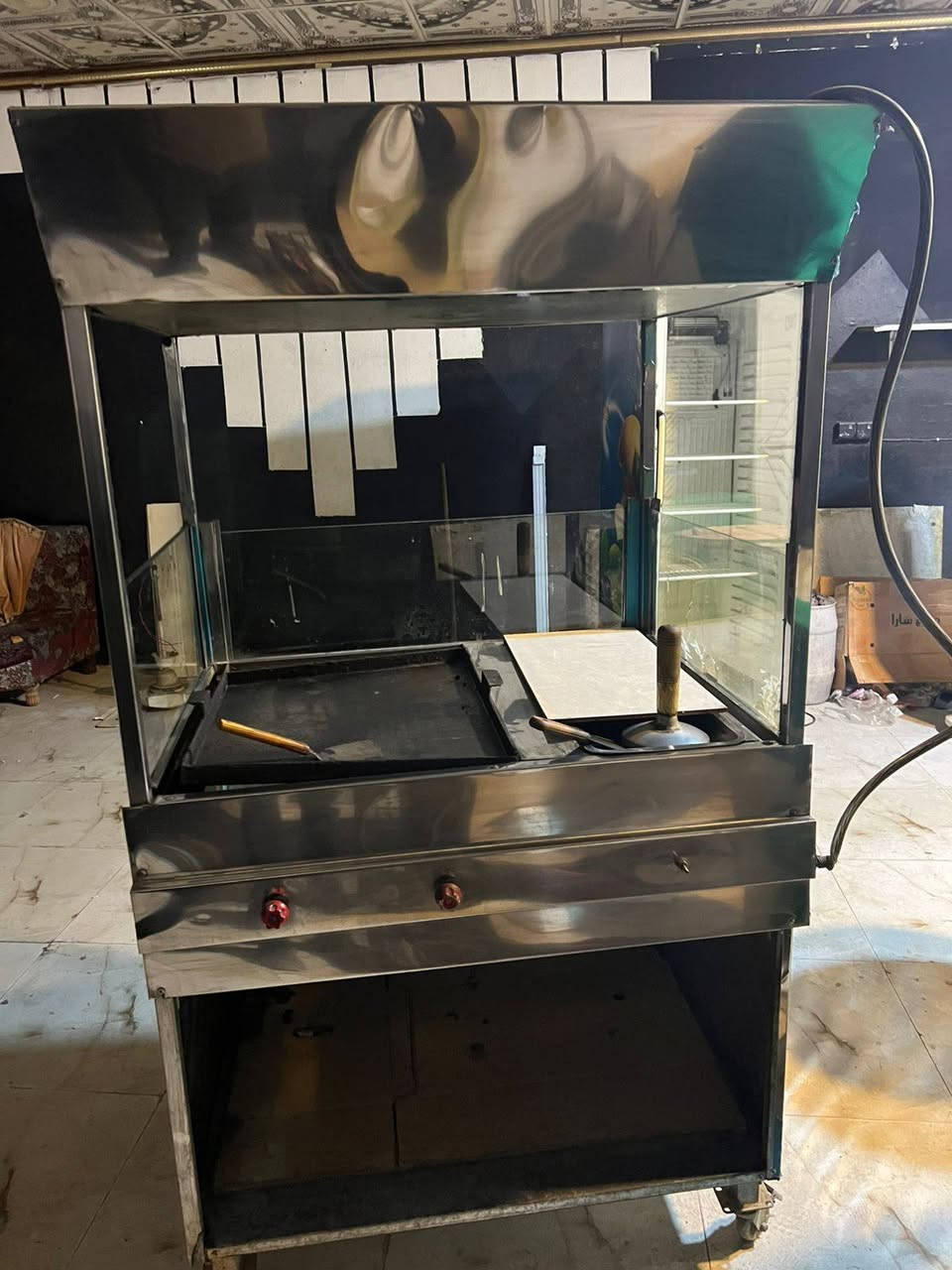 السلام عليكم للبيع عارض  شواي بركر وعارض بطح ومكينا شربت .
كل وحده سعره من الاخير ٢٠٠ من عد عارضت الشربت ٣٠٠


**إذا كنت صاحب هذا الإعلان وتريد حذفه لأي سبب، رجاءا أرسل رسالة إلى الدعم الفني**