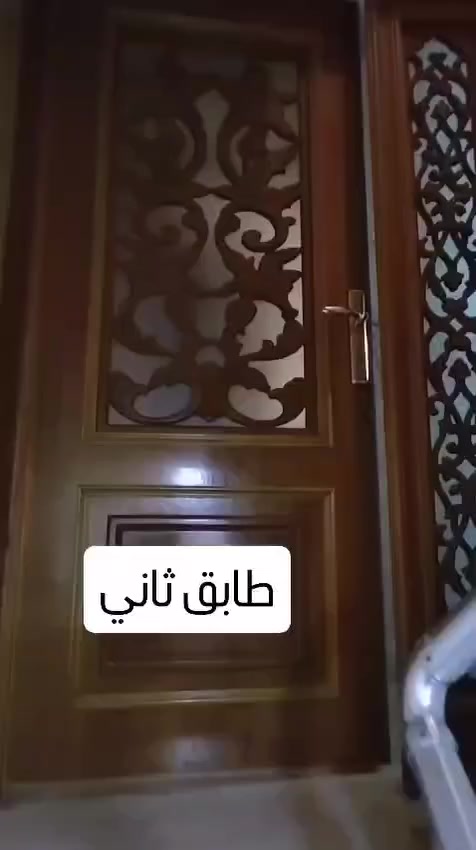 سلام عليكم 
🏢بنايه بيها سويتات مخصصه لاستقبال الزوار 
💁متكونه من 3 طوابق كل طابق بي سيت
🛏️ 8 اسرة ويسع ل10نفرات💁
مجهز بكافه وسائل الراحه 
🏫سويت الطابق الثاني من غرفتين 
🧑‍🍳مطبخ مجهز باواني طبخ🍽️🔪
🌊غساله اوتماتيك وثلاجه
📱منظومه انترنت 
🚽وحمام غربي
📌 العباسيه الشرقيه مجاور لشارع الامام العباس يبعد مسافة 10 دقايق مشي للامام العباس (عليه السلام) 
🥶سبالت مستمره 24 ساعه وصوبات بكل غرفه 🔥 ويوجد مولد خاصه للبنايه 🛢️ 
النظافة مثل التصوير  المصداقيه عدي مهمه 
السعر مناسب للحجز والاستفسار مراسله واتساب ***********
