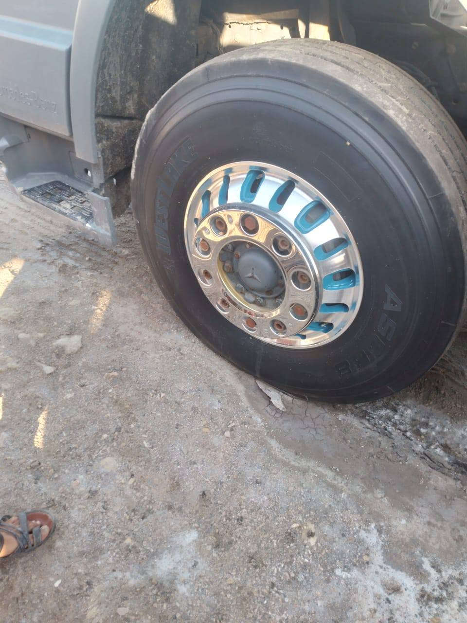 للبيع زوج ويلات جدد رقم راعيهن ***********
