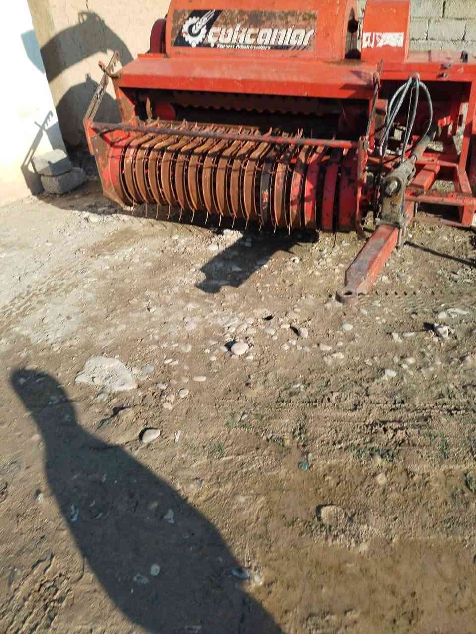 السلام عليكم مكينه تبن للبيع جاهزه ع شغل لاستفسار الاتصال ***********
***********
