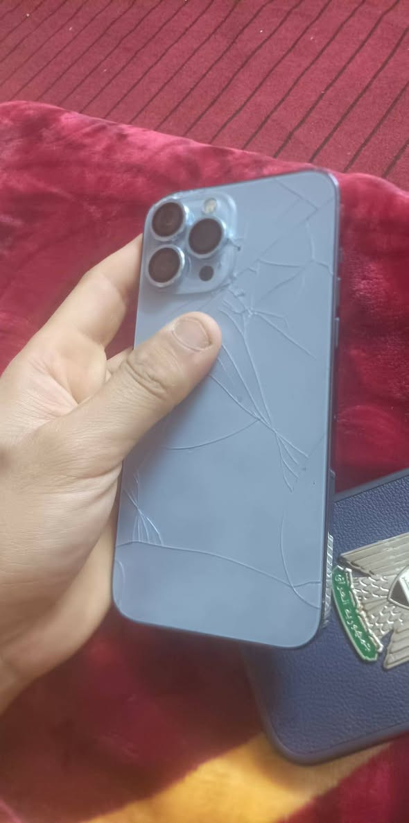 ايفون 13برو ماكس شرق اوسط ذاكر 256 مبدل شاشه شرط تفصيخ والبطاريه 100 سعره 425 مكاني  بغداد حي الجهاد للستفسار ***********
