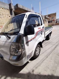 كيا حمل • ٢٠١٢ • مكينة ٢٧٠٠