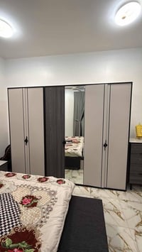 خزائن • رمادي • للبيع