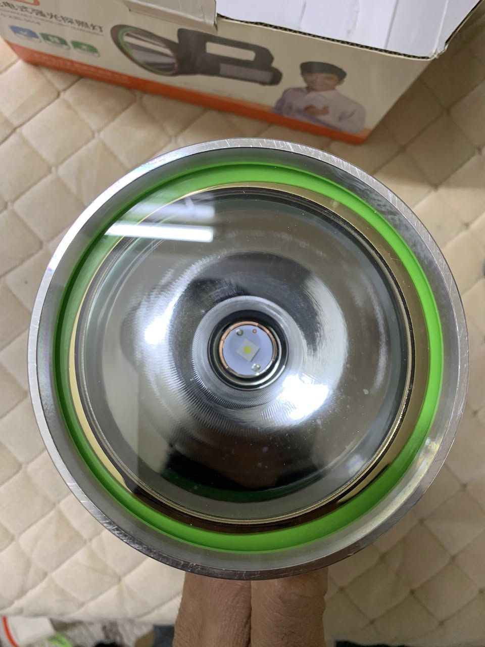 لايدي يدوي كلش قوي المدى ١ كيلو حديد بي ٣ اضائات وبي ٣ اضائات جانبيه ورماش مال شرطه احمر وازرق السعر ٢٥ مع التوصيل


**إذا كنت صاحب هذا الإعلان وتريد حذفه لأي سبب، رجاءا أرسل رسالة إلى الدعم الفني**