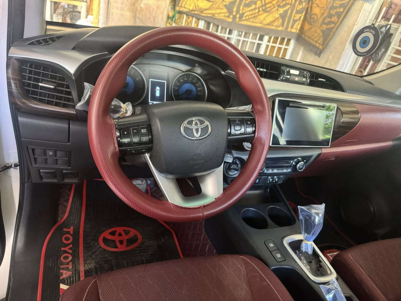 بيكم توياتو البيع هايلوكس موديل ٢٠٢٠ رقم بغداد باسمي ماشيه ٩٧ مكفوله ***********
