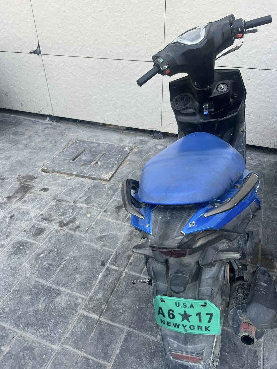 بيع مستعجل ماكس للبيع دراجه كلشي مابيه اي نقص ‏كهربائيات كله شغاله. سلف هندر كمله مكمله 
السعر 275 عنوان كربلاء مول الحارث ***********
