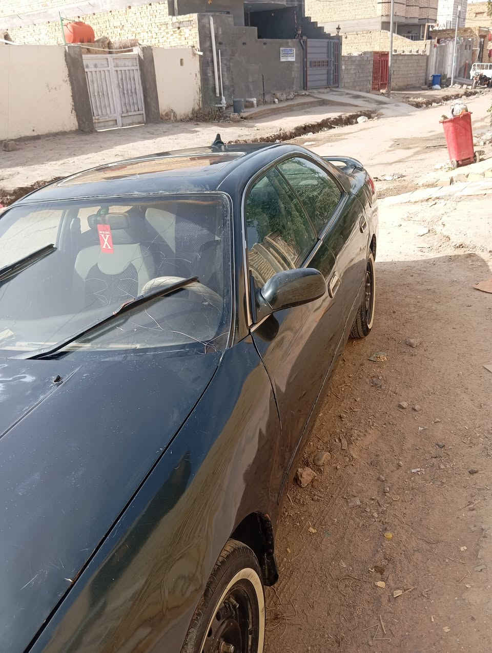 شيزر نفخ مكفوله من العيب الشرعي والكص والنقل مشروع وطني رقم بغداد
حداديه وطخم تاير وباتري كلهن جدد

مكينه وكير ففتي مكان السياره الشطره

***********
