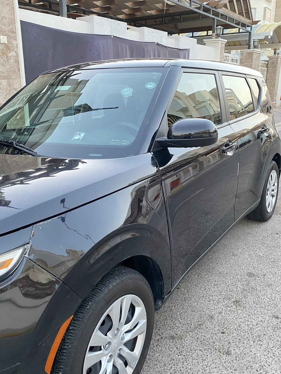 سلام عليكم كيا صول وارد امريكي  للبيع محرك 1600 سياره بيها قطعه وحده تبديل ماشيه 66372 مكينه وكير كفاله .  
الموصفات.

كامره خلفيه 
نضام قياده ثنين 
تحكم ستيرن 
السعر 140 .
الهاتف .
 
(*********** )
