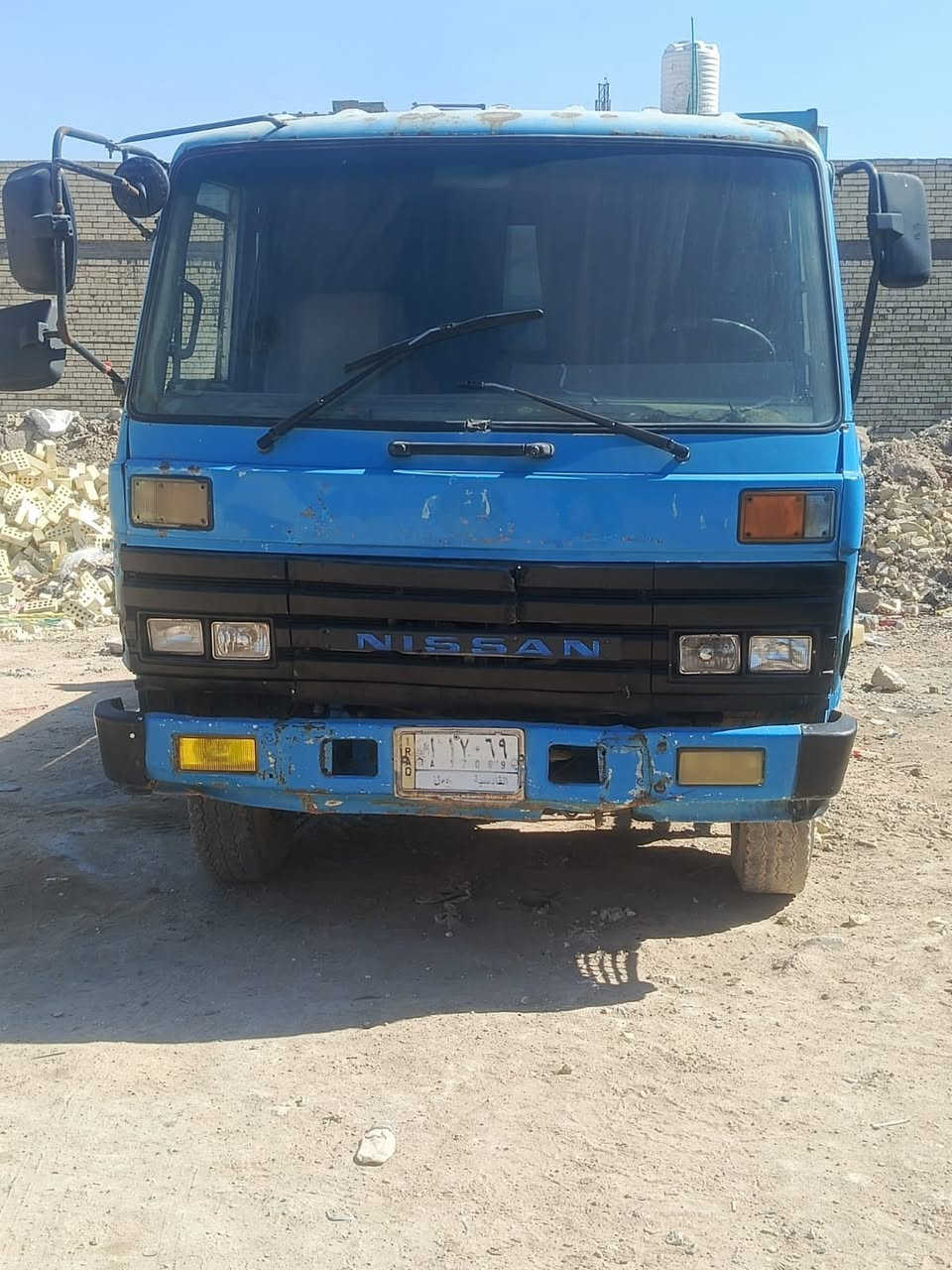 سيارة نيسان مكفولة تخم تاير سيارة جاهزة بغداد تحويل مباشر استفسار عل  رقم ***********
