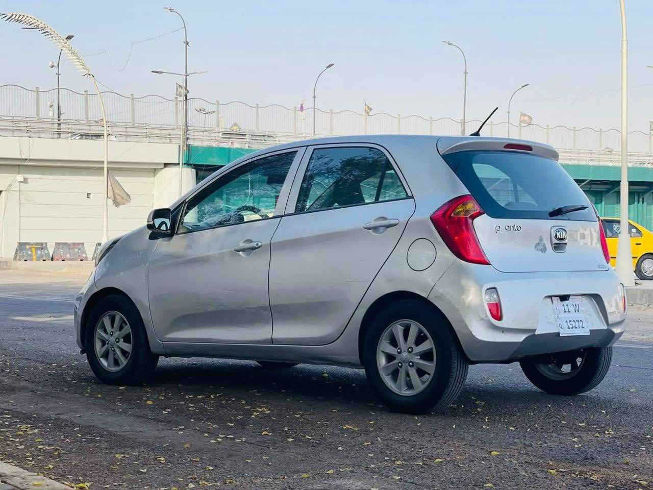 السلام عليكم بيكانتوا 2015 وارد خليجي محرك4 سلندر 1400
حقيقي رقم انكليزي بغداد باسمي بدون حداث بدون صبغ بدون تبديل بيها فقط مكانات بارد والباقي كلة مكفول كفالة عامة المكان بغداد للاستفسار *********** السعر 85 وبيها مجال 
#مكلف_بالنشر
