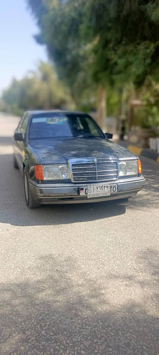 سلام عليكم مارسيدس دب موديل 88 للبيع سعر خاص ***********
