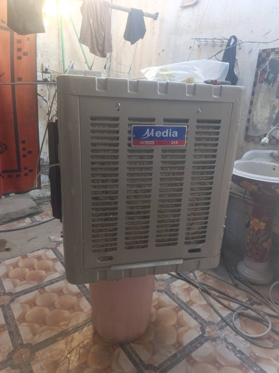 مبرده بلجيس ما ما مشتغله ابد من لمحل مشترينه اقصاد ويبعوها حاظر
ماخذينه ب250 ويردونه ب100قفل 
العنوان الناصريه اريدو ***********

