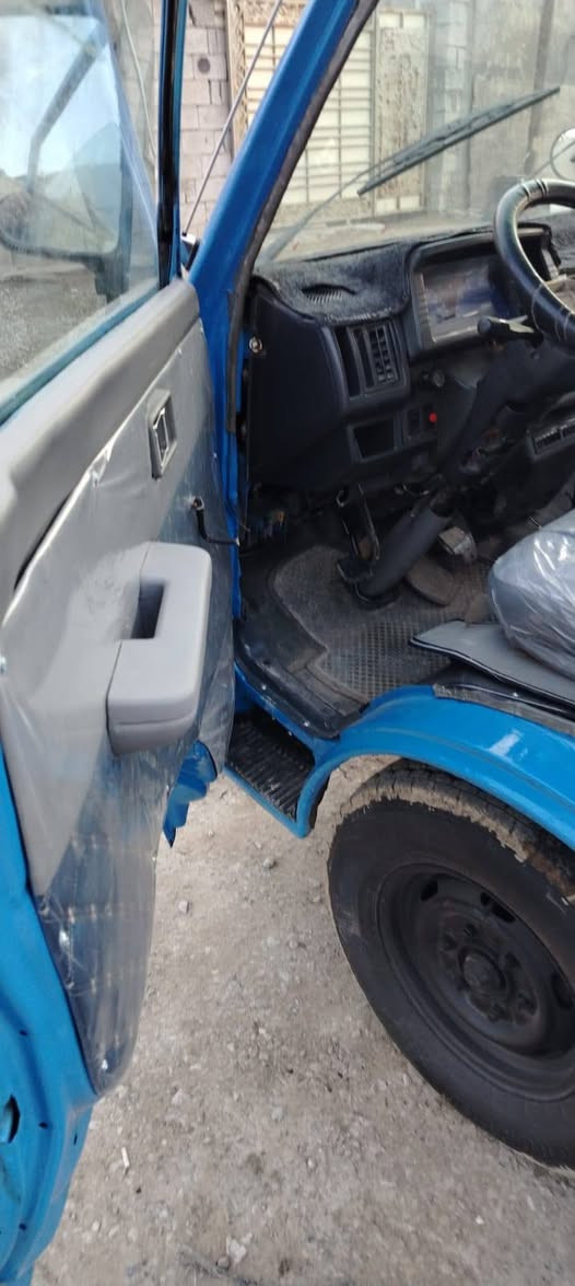 السلام عليكم سياره بنكو مديل ٩٥ ٨ جنكال بدي قرده جديد محرك خيط بخار اكسن مسكر تخم تاير دوشمه جديد صدري خلفي أمامي كهربائيات كله شغاله رقم بابل نكليزي سنويه ٣٠ تحويل مباشر سعر 52 وبيه مجال مكاني بغداد جسر ديالى رقمي ***********
