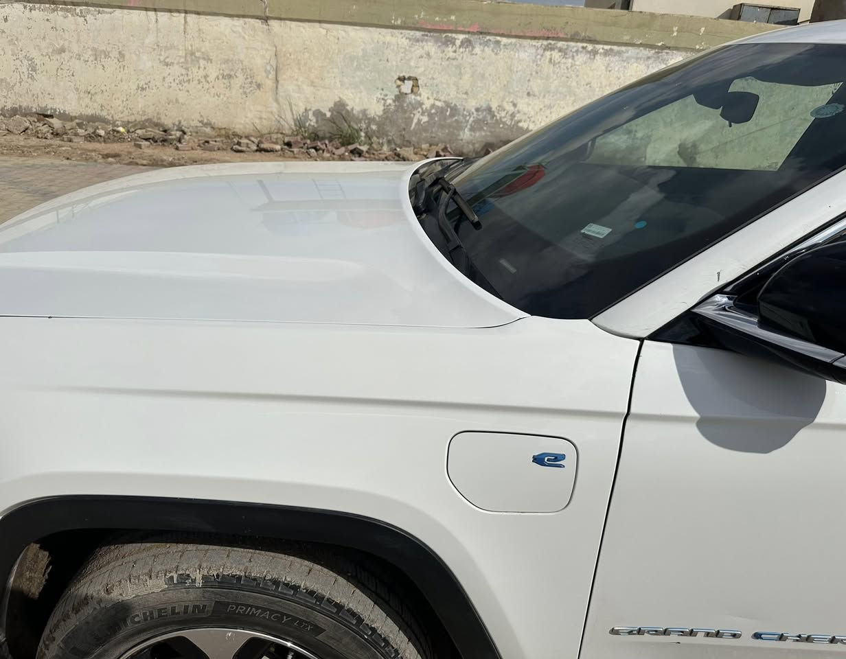 جيب كراند شيروكي ( 4xe هايبرد ) لمتدد

Jeep Grand cherokee  2024

محرك : 2000 تيربو +هايبرد +كهرباء

ماشية : 37   الف ميل

حاله الايرباك : سليم 💯

المواصفات :

 

لمتدد 

١- بانوراما 

٢- بصمة تشغيل وابواب وتشغيل عن بعد

٣- صندوق كهرباء 

٤- مقاعد جلد + كهرباء + خزن ميموري

٥- تدفئة سترين + مقاعد

٦- خمسة راكب 

٧- رادار 360 درجة 

٨- تحديد مسار 

٩- حساسات خلفية 

١٠- تبريد قطعتين 

١١- خمس انضمة قيادة 

١٢- دفع رباعي. 

١٣- كير موس 

١٤- هاند بريك بصمه 

١٥- شفتات ستيرن 

١٦- لايتات لد 

١٧- هيترات في الكشن 

١٨- ستيرن كهرباء +فول تحكمات 

وبعد بيها هواي مواصفات 
السيارة كلش حلوة ونضيفه 

السعر : 290$

رقم الهاتف : ***********  واتساب واتصال
