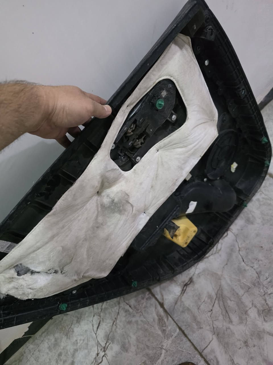 السلام عليكم زوج مازدات فورتي ٢٣ أمريكي مواصفات عاديه ..يحتاجلهم زوج جامات وحده منهن بيه كسر من جوه اي ابو فايبر يشتغلها موضح بالصوره ..بالاضافه بطانه يمنه + يده خارجيه كامله باب لون اسود  صفحه اليمنه أمريكي ...قيم باليرضي الله للعلم كلهن وصلن ٢٨٠ ومابعت ..مكاني ديالى جديده الشط منطقة الحويش فوك من بوابه الراشديه ١٠ دقايق
*********** واتساب
السلام عليكم زوج مازدات فورتي ٢٣ أمريكي مواصفات عاديه ..يحتاجلهم زوج جامات وحده منهن بيه كسر من جوه اي ابو فايبر يشتغلها موضح بالصوره ..بالاضافه بطانه يمنه + يده خارجيه كامله باب لون اسود  صفحه اليمنه أمريكي ...قيم باليرضي الله للعلم كلهن وصلن ٢٨٠ ومابعت ..مكاني ديالى جديده الشط منطقة الحويش فوك من بوابه الراشديه ١٠ دقايق
