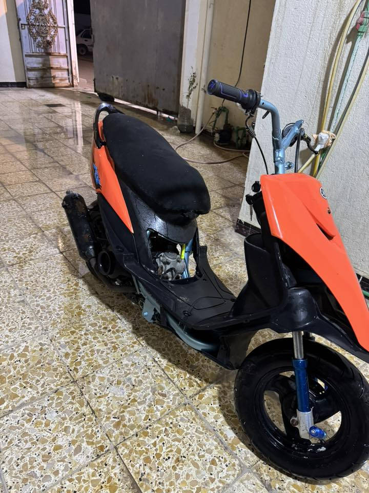 ماكس للبيع دراجه كامله نقصها بس سلف سعر ٥٠٠ وبيها مجال ***********
