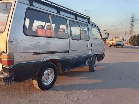 الـسلام عـليكم كيه بسته موديل 95 سنويه لـ2027 سياره خير من الله لا تبخير ولا تنقيصر گير مكيه اكسل كفاله سعـر 37 وبيهة مجال للاستفسار ***********
