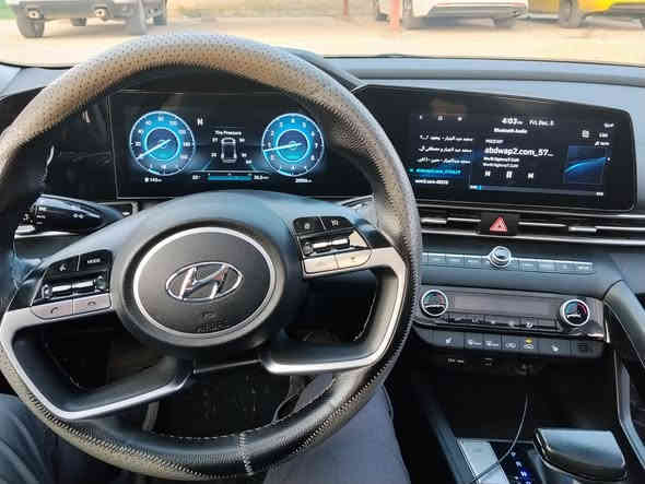 السلام عليكم النترا موديل 2023 وارد امريكي اجرة تكسي محرك 2000 السيارة فئة لمتتد وصور الحادث موجودة ماشية 20الف ميل السيارة مامشتغلة تكسي استخدام شخصي للمعلومات الاتصال ***********
