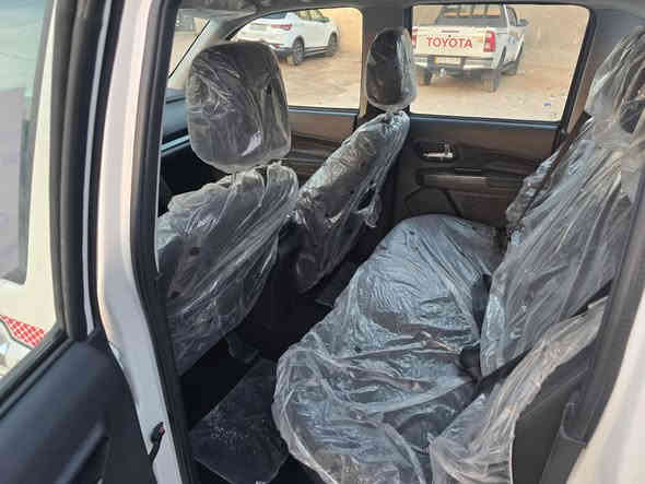 كريت ول ونكل 5 موديل 2025 زيرو السيارة صار بيهة ضربة بالميناء جاملغ وبنيد الجهة اليمنة 
منفيسهة بأسمي وتتحول بكل المحافظات السعر 135 وبيهة مجال حك الجية للاستفسار الاتصال
***********
***********
موجود خاص وواتس اب
