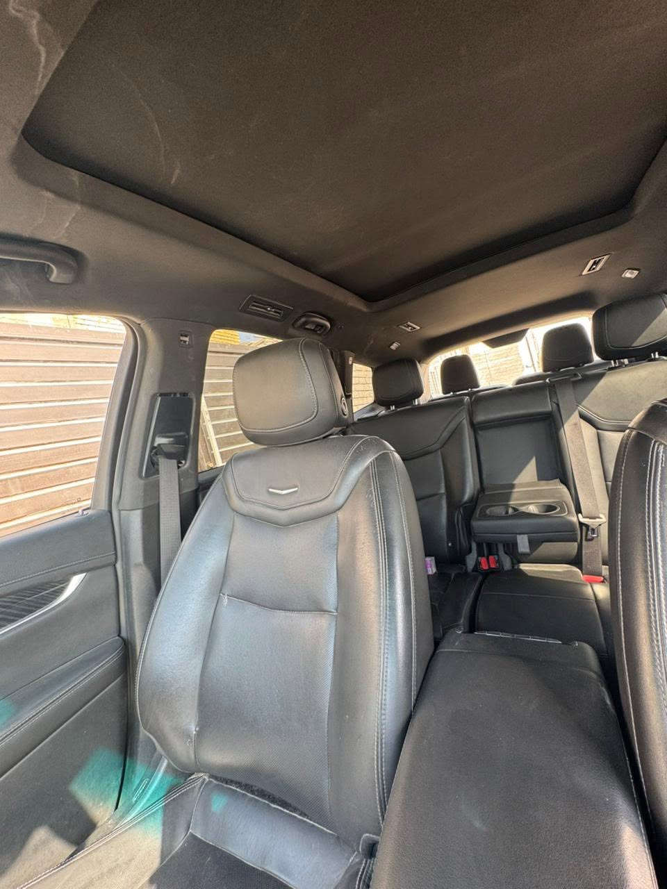كاديلاك XT6 2022 luxury
للبيع او مراوس

( اعلى فئه ) 6 سلندر فول مواصفات بدون رقم .
وارد امريكي صوره بالمنشور ، صبغ حزام توحيد لون .
ماشية 51 ميل  .
فول رادارات تفاعلي  امامي وخلفي وجانبي 
شاشه لمس اوتو كار بلي ( وايرلس )  
شاشه لمس + ماوس
ستيرن كهرباء + تدفئه
خروج عن المسار
ربط المركبه بنظام wfi تحكم عن بعد
حساسات امامي وخلفي وجانبي 
سستم صوت (  بوس ) 
شاحن وايرلس
3 قطع تبريد مناخ منفصل 
مقعد السائق خزن ميموري
تدفئه وتبريد بالمقاعد الاماميه 
تدفئه بالمقاعد الخلفيه
المقاعد الخلفيه منفصل vip
ومقاعد الصف الثالث كهرباء فتح واغلاق 
لايت 3 عدسات ترحيب
ترحيب شعار كاديلاك عند اللاقتراب
صندوق كهرباء ( فتح واغلاق بالحركه )
 السعر ٢٣٠ ورقة وبيها مجال . 
العنوان بغداد الدورة
للاستفسار اتصال
 ***********
