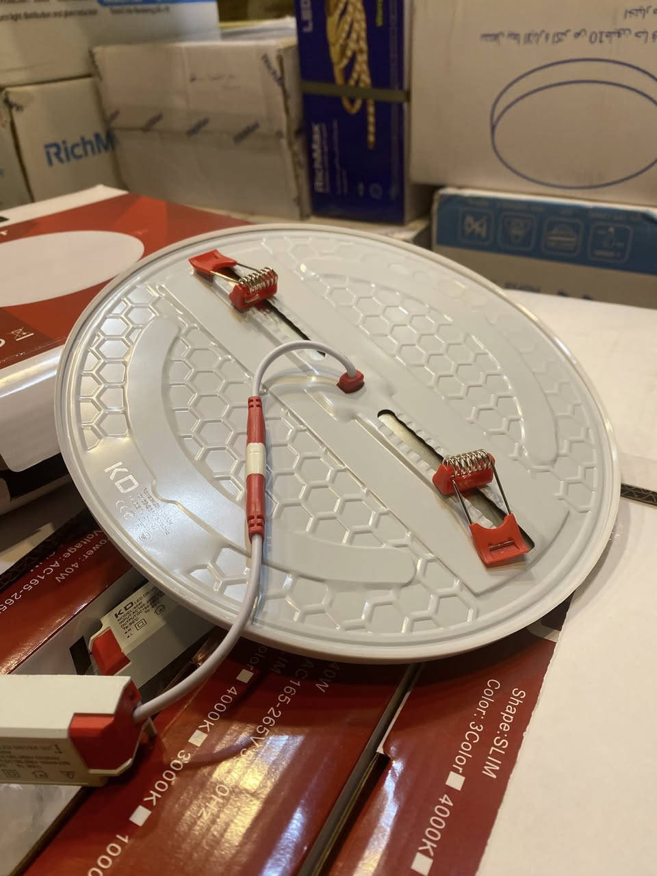 شركة رجماكس للأنارة  بيع جملة الجملة
اختَر الفخامة… وخَلّي الجودة تحچي عنك
جودة مضمونة
🔵ضمان سنتين⭐️
🔵توصيل مجاني⭐️
🔵تواصل ويانا وخلي الاختيار علينا التواصل على الصفحة أو الاتصال على الرقم 0734969466ونحنو في خدمت الزبائن 

ملاحظة: التعامل مع اصحاب المحلات فقط 
▫️يوجد توصيل مجاني لجميع محافظات العراق👌


**إذا كنت صاحب هذا الإعلان وتريد حذفه لأي سبب، رجاءا أرسل رسالة إلى الدعم الفني**