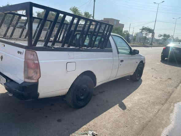 سلام عليكم اريدو موديل 2016 سياره نضيفه جداا مكفوله من صبغ وضربه وخياس سياره خير من الله تبريد خير من الله العنوان بغداد شرط التحويل رايده ب ٣٥  ***********
