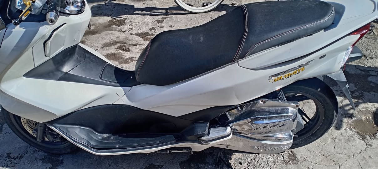 دراجه بي سي اكس الجيل الثاني
موديل 2018دراجه نضيفه بمعنى الكلمه مال رمبه مستخدمه شي قليل ماشيه 6000 حجم المحرك 150cc
السعر13ونص وبيها مجال
الدراجه مكفوله كفاله عامه شرط احله من الصور
العنوان كربلاء
للاستفسار الاتصال على الرقم
***********
