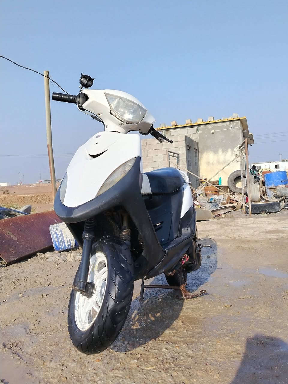 سلام عليكم ( ذبانه ماكس عدله)
ما مفتوح بيها برغي نضيفه فول خير من الله من شلعه ومعدل كهربائيات شغاله بس سلف عوزه خرز
مكاني ميسان المشرح
سعرها 550 وبيها مجال للشراي
***********
