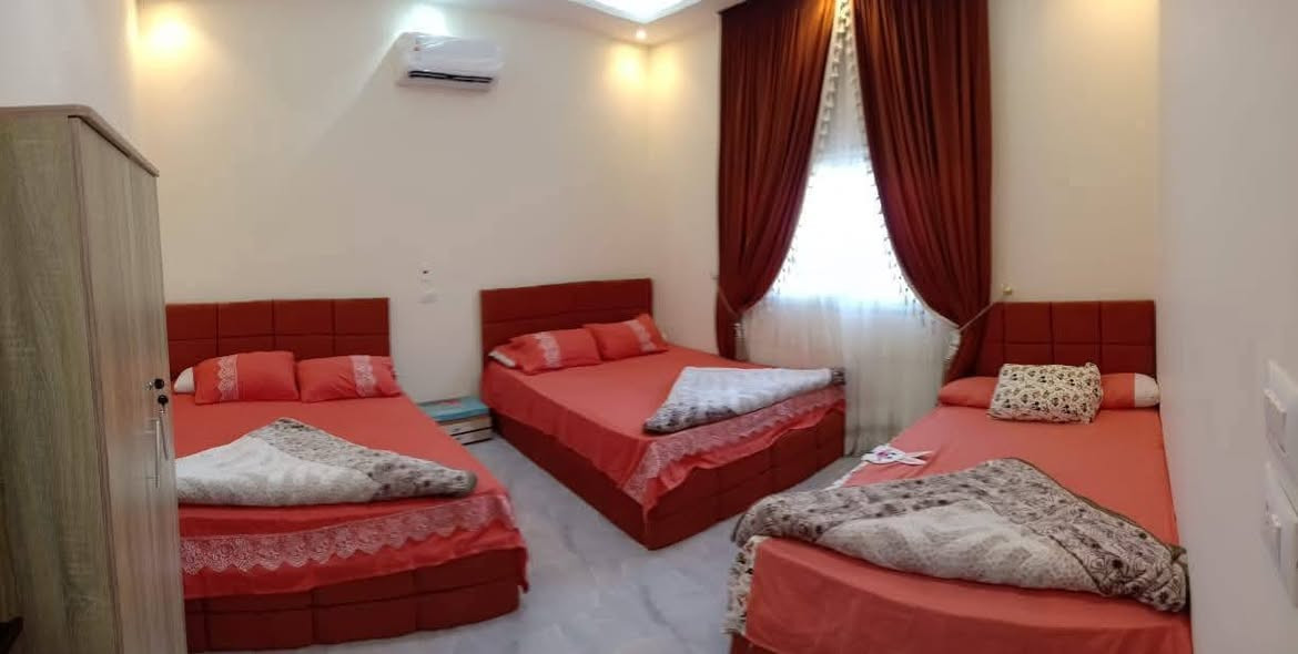 تم توثيق مزرعتنا بتطبيق اجرلي
و تعلن🌳🏝مزرعتنا🏝  عن فتح الحجوزات 
للإيجار اليومي او الشفتات #مبيت‎

*🏕تفاصيل
■غرفة نوم
■مطبخ
■صحيات🚿 
■نت 4g
■حديقه للاستراحه كبيره 
■العاب فيشه ومنضده والعاب اطفال‎
■مكان مجهز للشوي 
____________________________
[ الاوقات ]
(١)-اليوم الكامل من ال١٠ الصبح لل٨ الصبح ثاني يوم
(٢)الشفت الصباحي من ال١٠ الصبح لل٦ المغرب
(٣)الشفت المسائي من ال٨ المغرب لل٨ الصبح ثاني يوم
 🔴للحجز والاستفسار يرجى الاتصال ع 
حدالرقم التالي ‏‪‪0787 614 7165‬‬‏
